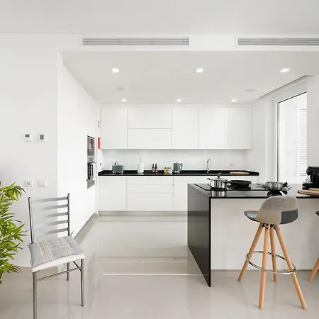 아파트 Marina View 12 With Pool By Homing